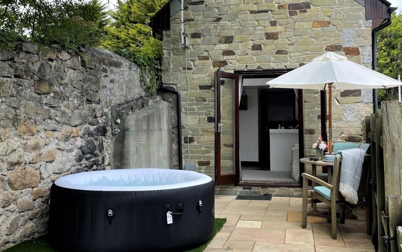 The Stables - Detached Cottage With Private Garden & Hot Tub St. Austell Eksteriør bilde
