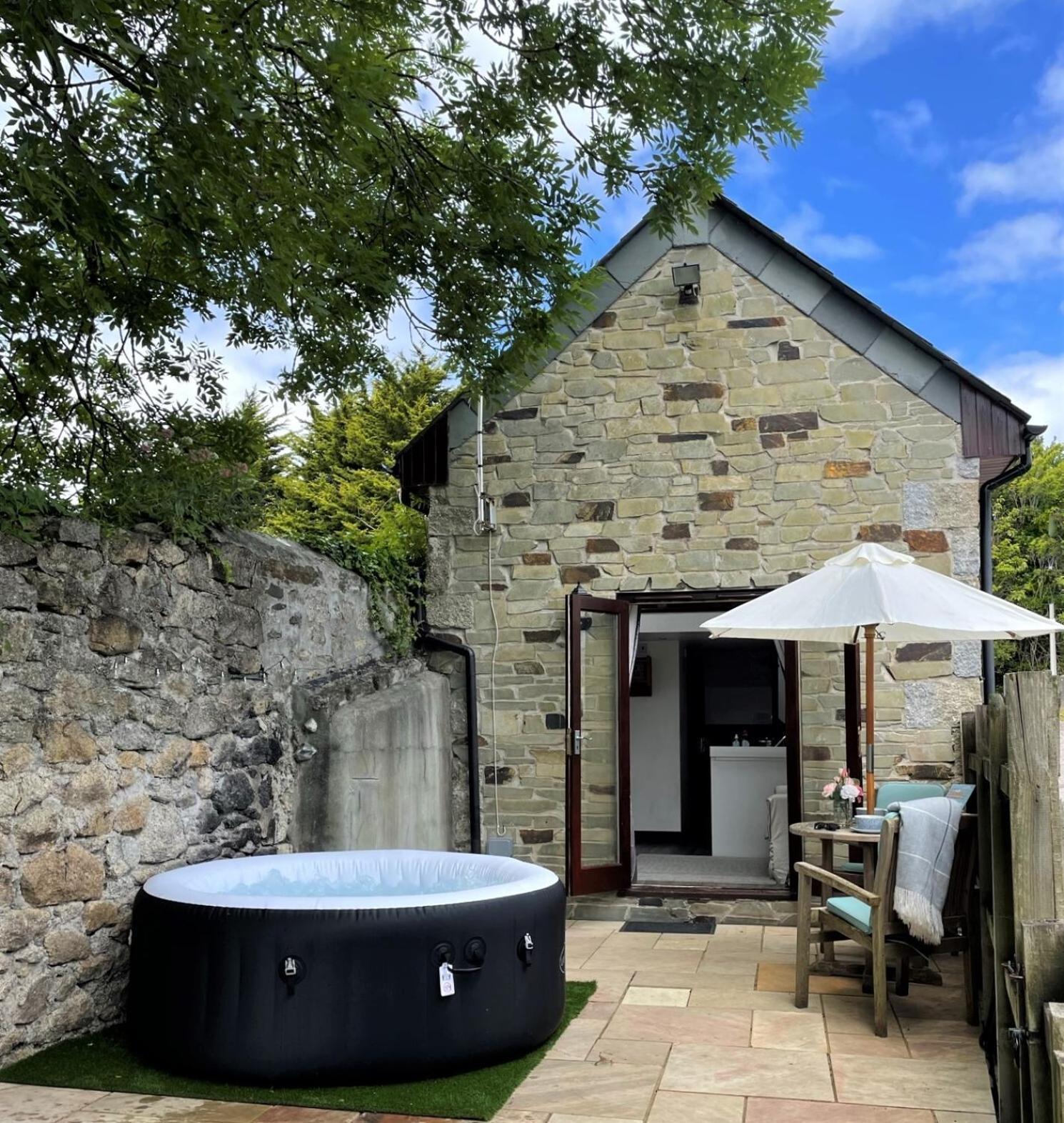 The Stables - Detached Cottage With Private Garden & Hot Tub St. Austell Eksteriør bilde